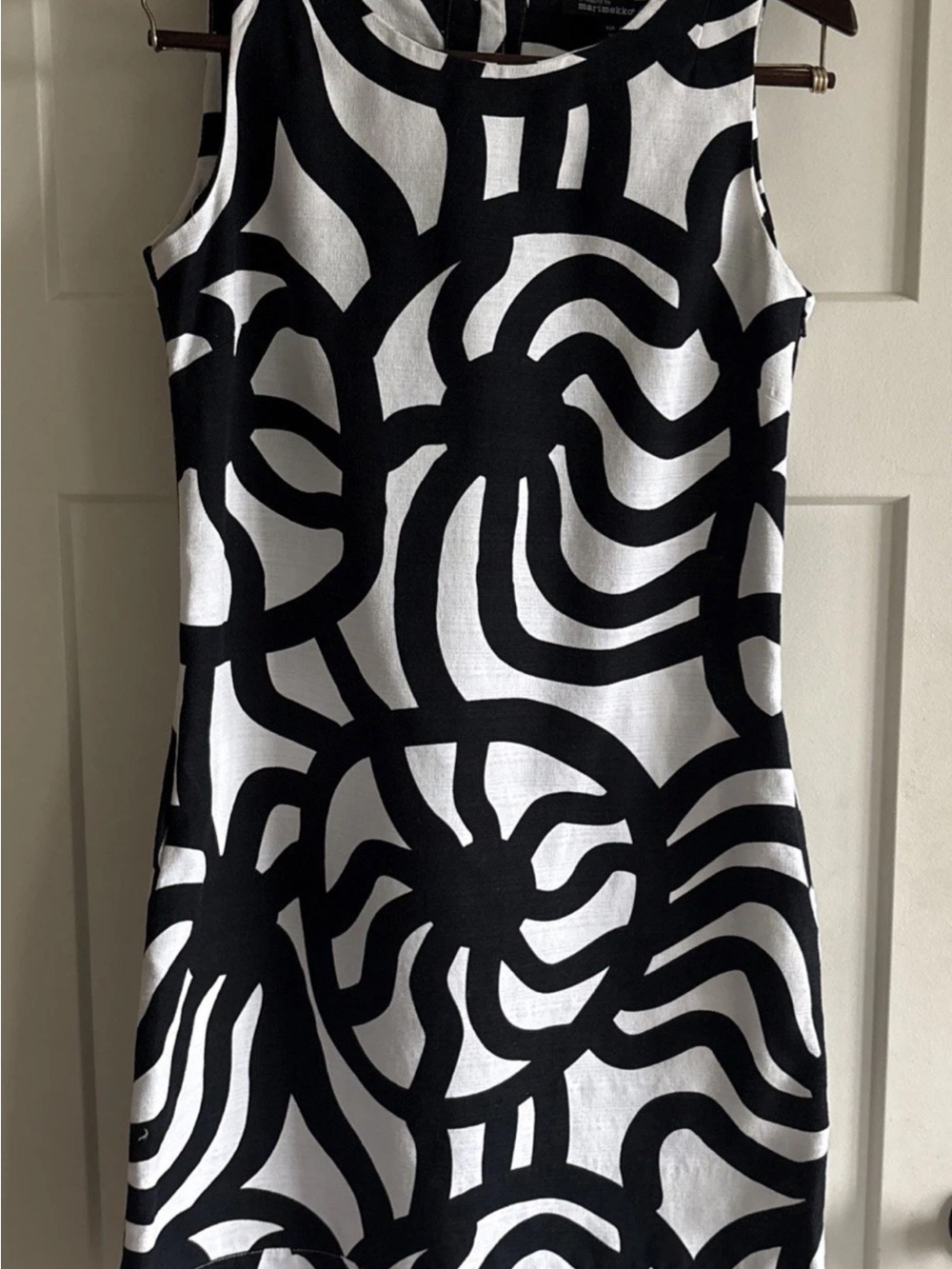 Marimekko Sleeveless Black and White Graphic Dress